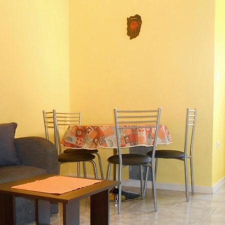 Apartments With A Parking Space Umag - 7109 Экстерьер фото